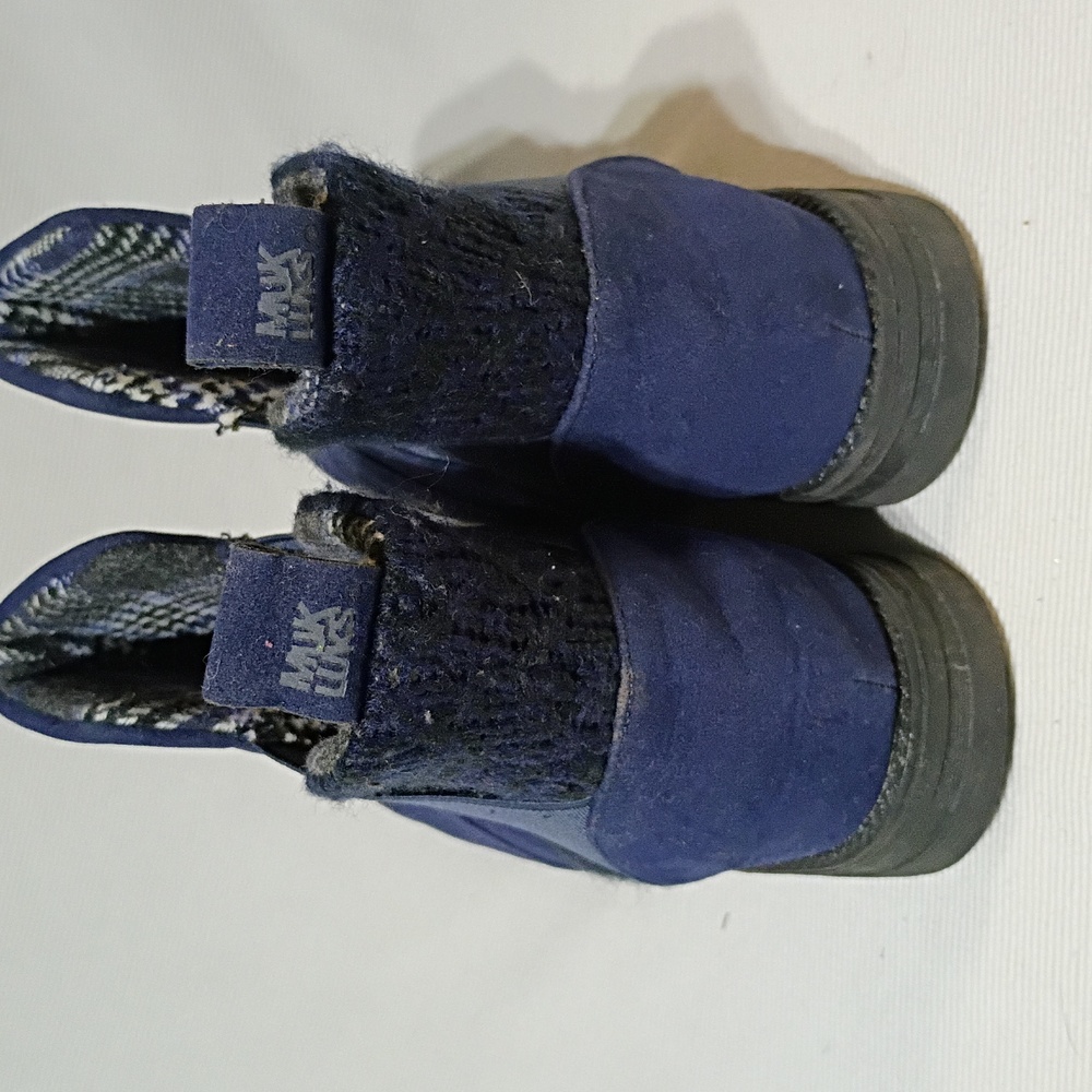 Muk Luks Navy Blue Ankle Boot - Picture 5 of 8